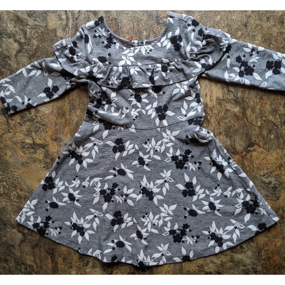 Janie and Jack Other - JANIE & JACK Little Girl's Black & White Floral Dress Size 4 Embroidered Ruffle